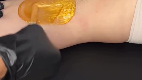 Underarm Waxing Using Sexy Smooth Golden Allure Hard Wax in California | @skin_by_pris