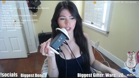 🔥(18+) Live Mommy Ear Licks!!🔥