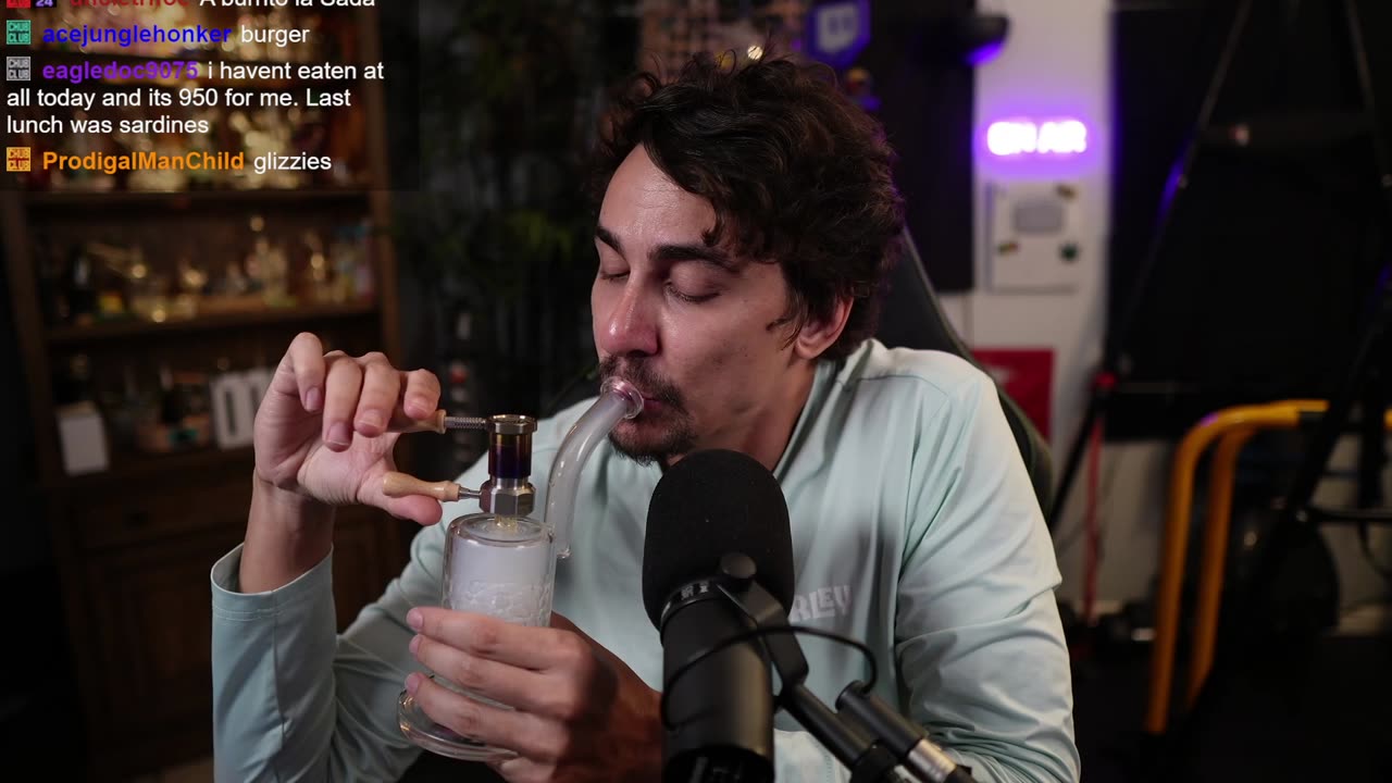 Smoke Sesh🔥High Dude💨420🍃!MJ !giveaway
