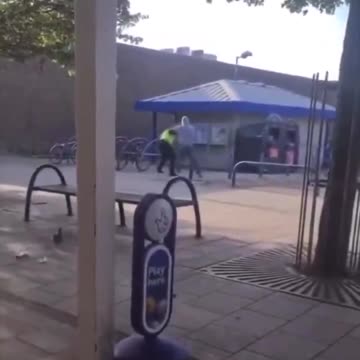 British police do not appear ready to tackle criminals