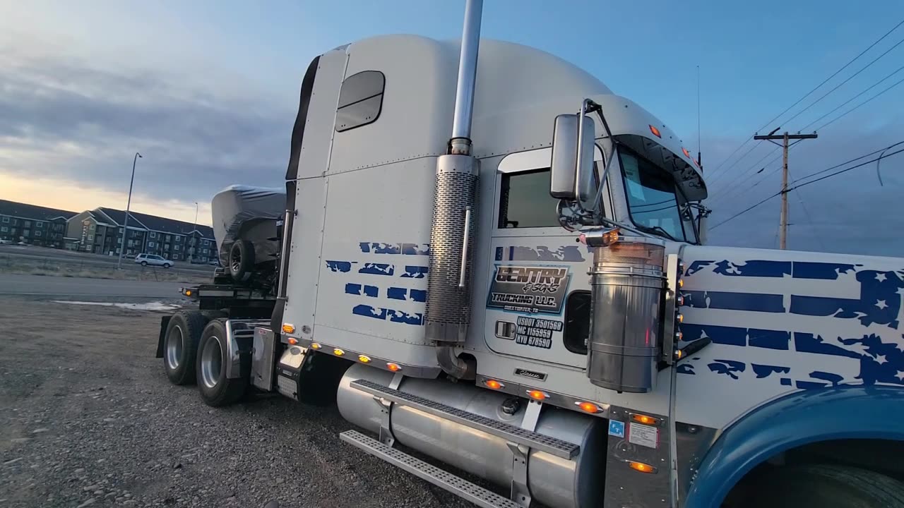CAN'T OUTRUN THESE BOAT HAULERS / IDAHO FALLS, IDAHO