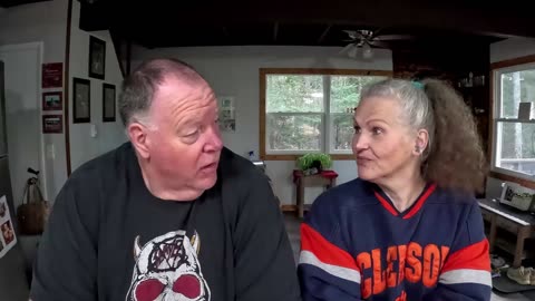 Fall Flavor Alert: We Review Aldis My/Mochi Pumpkin Spice Mochi Ice Cream. Worth The Hype? We'll see