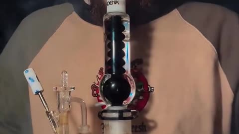 ❄️🔥 PhoenixStar Glycerin Bong with Inline Diffuser Perc in Action