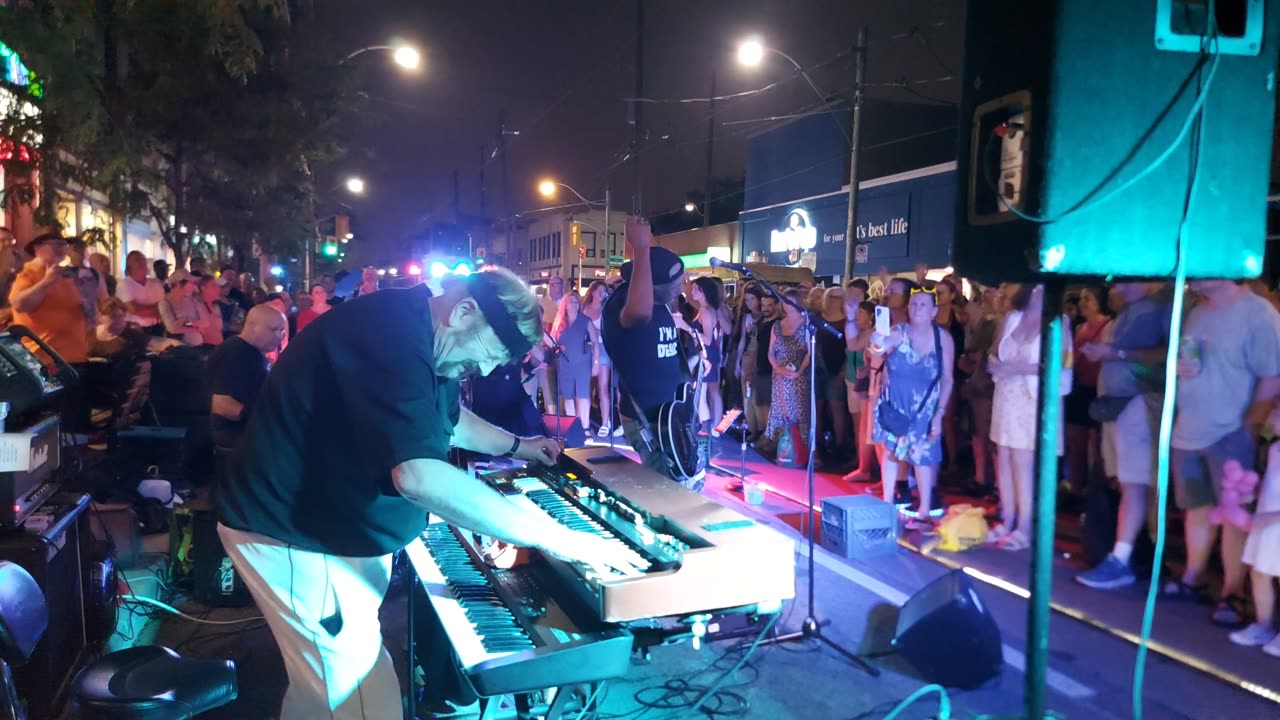 【4K】Jazz 🎷 Festival Night Street Party Canada 🇨🇦