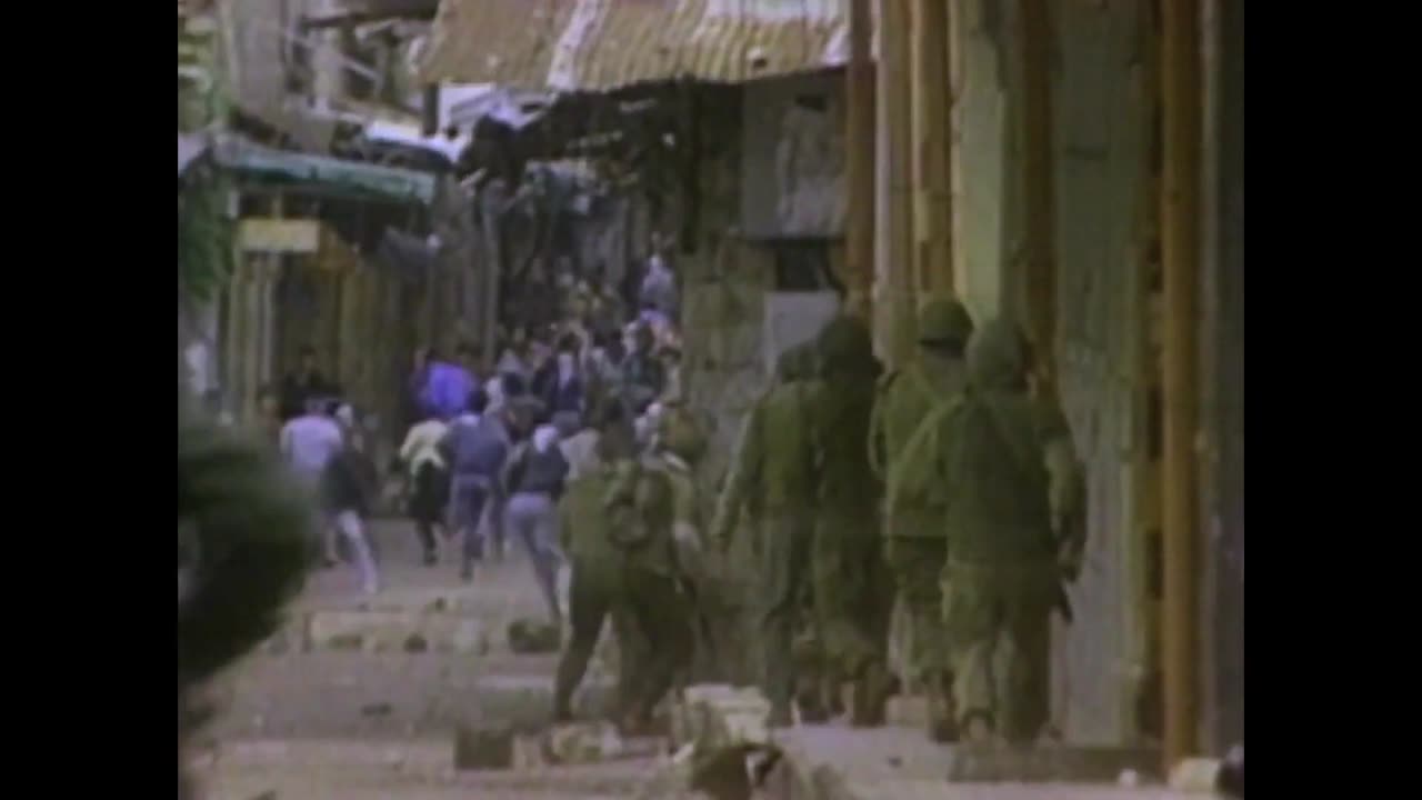 Naila and the Uprising - The First Intifada Begins
