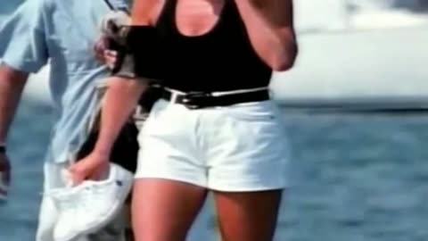 Watch Alex Jones Warn You About The New World Order Years Ago in These Vintage Films