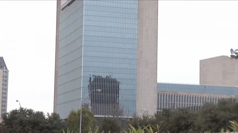 Watch Alex Jones Warn You About The New World Order Years Ago in These Vintage Films
