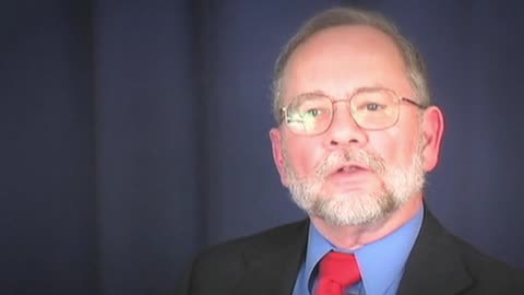 Watch Alex Jones Warn You About The New World Order Years Ago in These Vintage Films