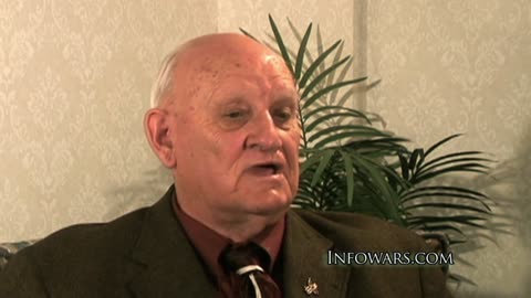Watch Alex Jones Warn You About The New World Order Years Ago in These Vintage Films