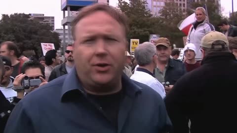 Watch Alex Jones Warn You About The New World Order Years Ago in These Vintage Films