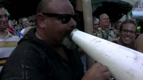 Watch Alex Jones Warn You About The New World Order Years Ago in These Vintage Films