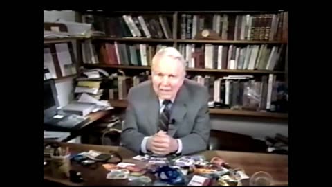 Watch Alex Jones Warn You About The New World Order Years Ago in These Vintage Films