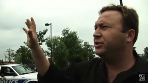 Watch Alex Jones Warn You About The New World Order Years Ago in These Vintage Films