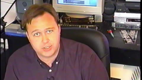 Watch Alex Jones Warn You About The New World Order Years Ago in These Vintage Films