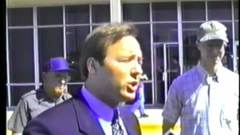 Watch Alex Jones Warn You About The New World Order Years Ago in These Vintage Films