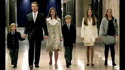 Watch Alex Jones Warn You About The New World Order Years Ago in These Vintage Films