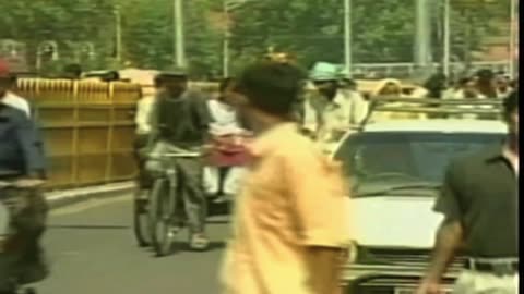 Watch Alex Jones Warn You About The New World Order Years Ago in These Vintage Films