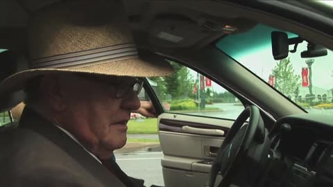 Watch Alex Jones Warn You About The New World Order Years Ago in These Vintage Films