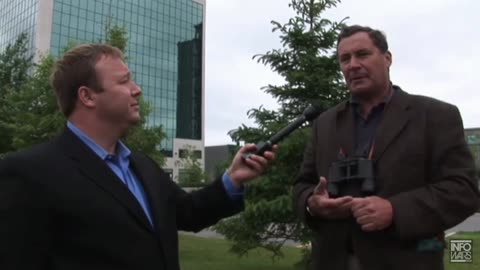 Watch Alex Jones Warn You About The New World Order Years Ago in These Vintage Films