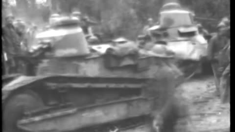 Yanks w Renaut tanks on the move over heavily trafficked supply routes.