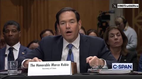 Marco Rubio “You don’t like the fact that they’re white.” 🔥🔥