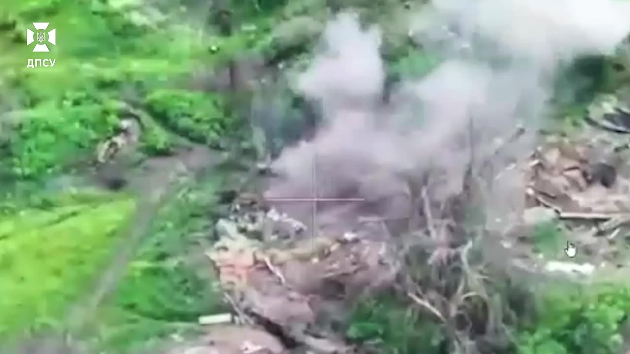 💥Border guards destroyed two enemy guns near Volchansk Reconnaissance