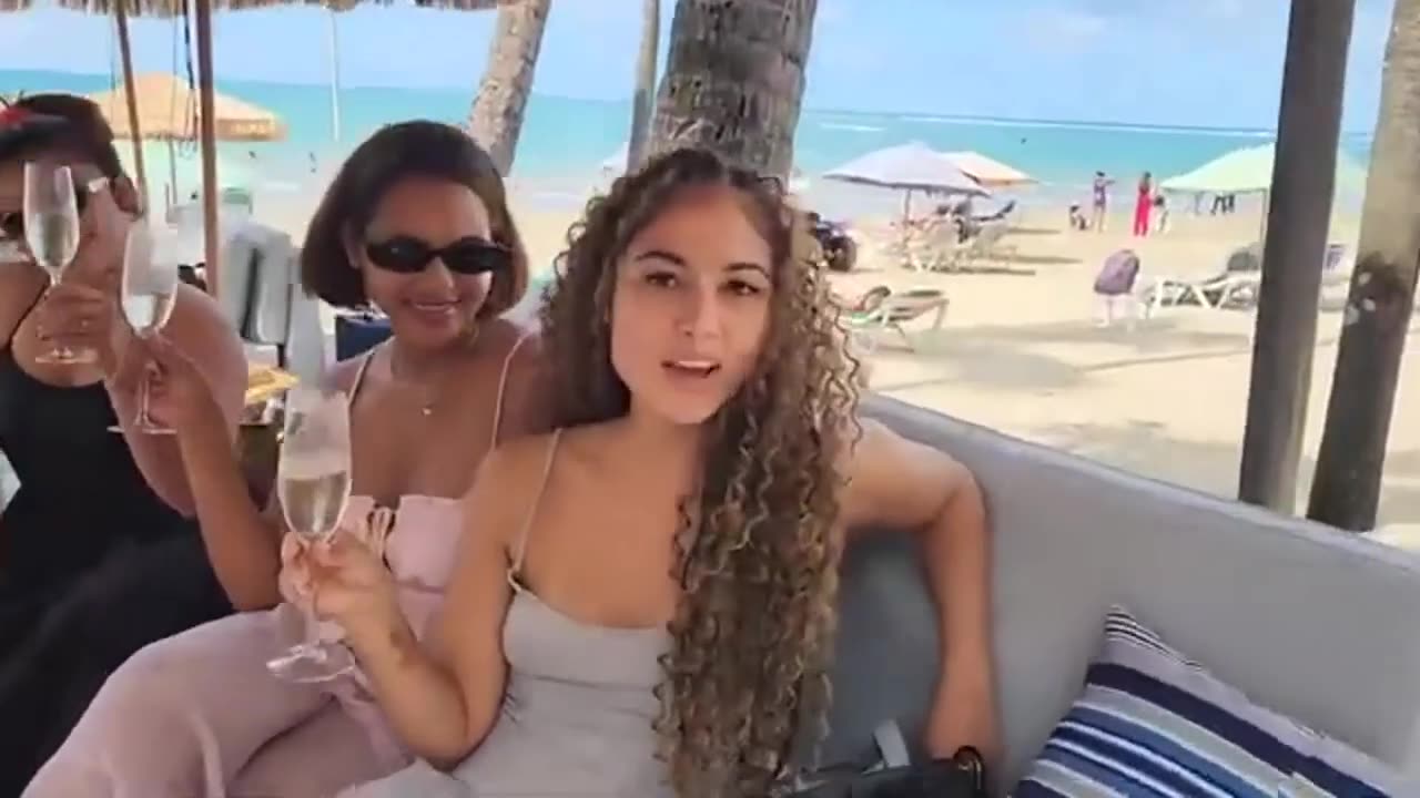 Andre The Beast Crayton/https://zeno.fm/radio/i-am-beast-radio