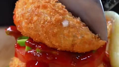 Crispy and crunchy melting cheese sandwiches