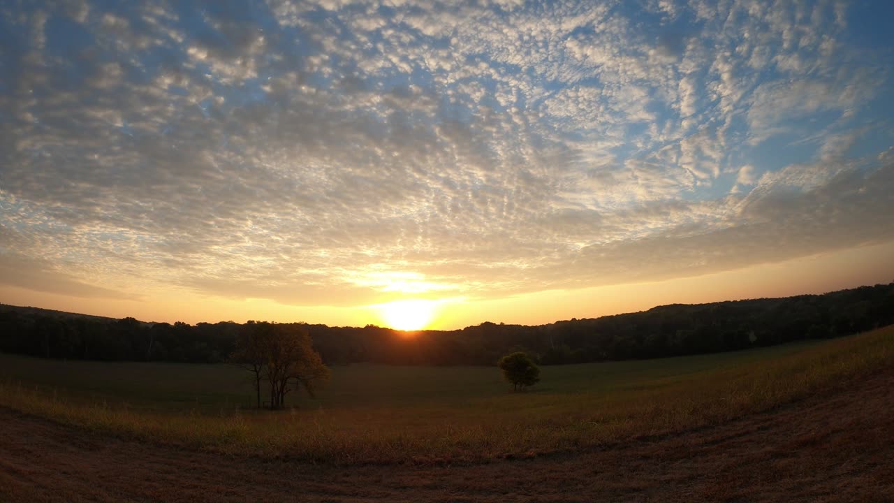Sun ☀ Rise 9 13 25 65f/18c