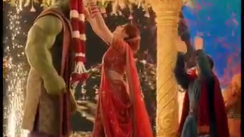 💥 Hulk Weds Black Widow in Indian Style! | Superhero Shaadi