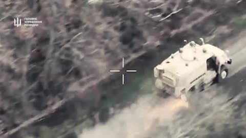 🔥 Nomination for Drift of the Year - GUR driver evacuated an armored car hit by Russians
