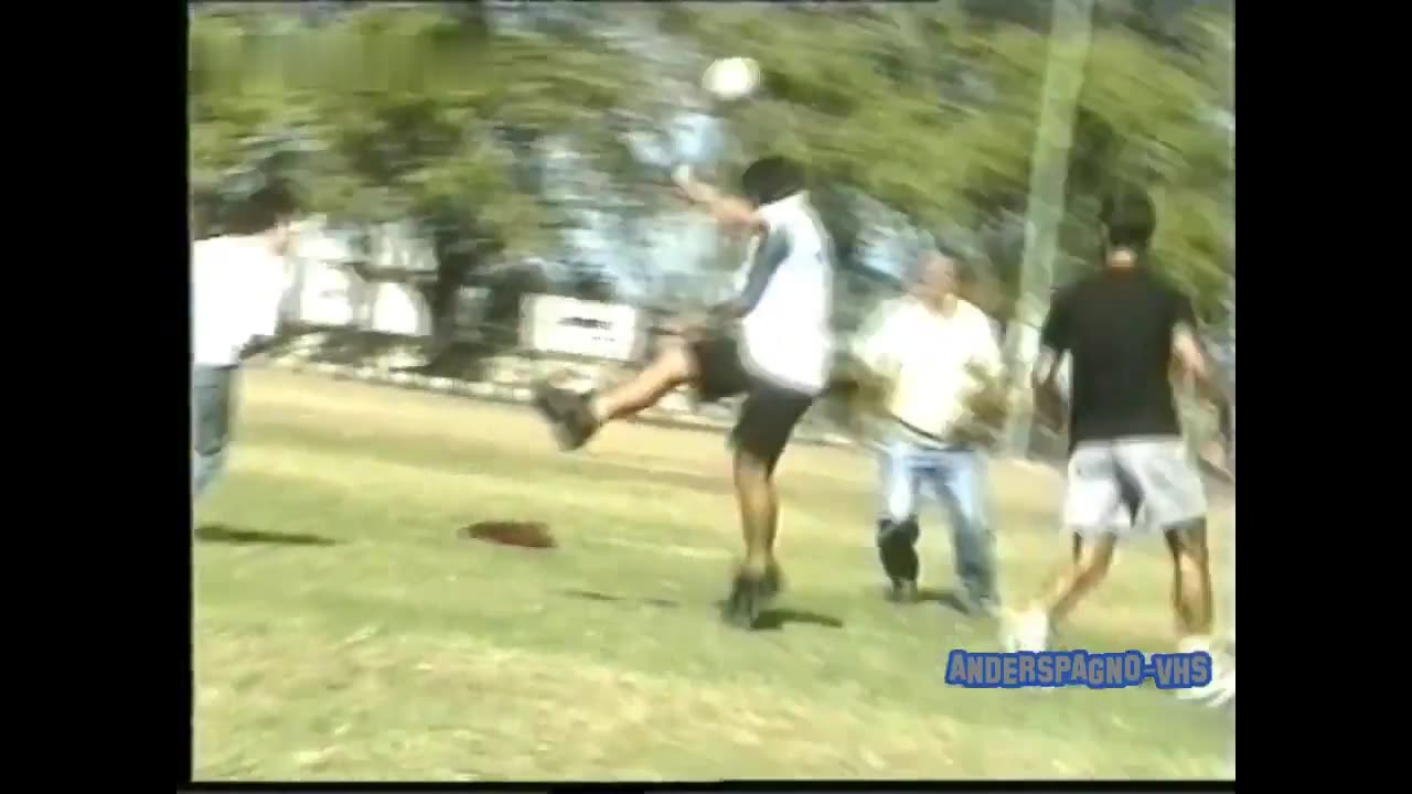 Fútbol prohibido (1996) - Intro del programa - Diego Maradonna