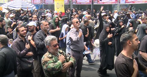 Los ciudadanos iraníes realizan gran marchas para conmemorar Arbaín