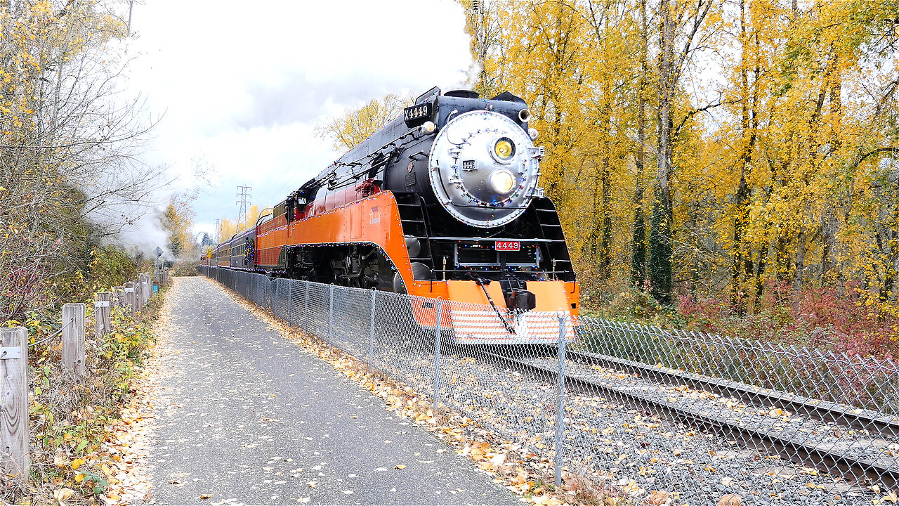 Southern Pacific 4449 On The Holiday Express 2015 Part 1!