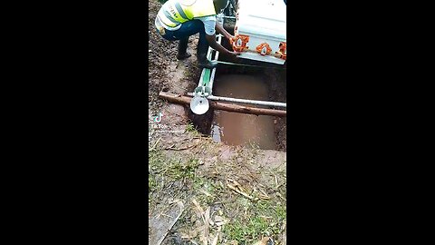 Osama's brother buried in 100M Well full of water