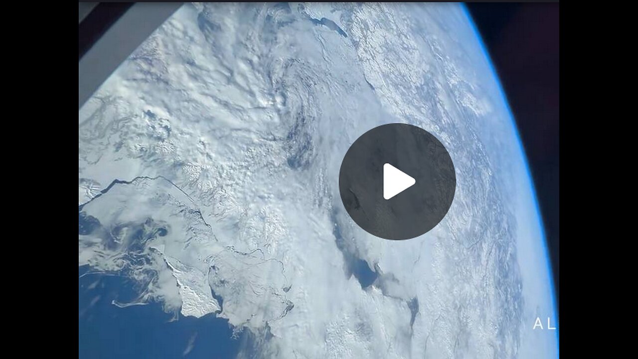 HISTORIC VIDEO: SpaceX Astronauts Prove The Earth Is Round!