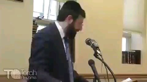rabbi hates white people
