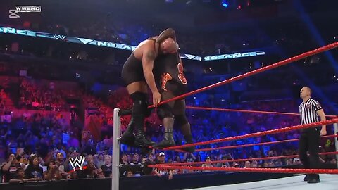 Ring Collapses That Shook the Wrestling World! 💥🌪️ عندما لا تحتمل الحلبة شدة النزال
