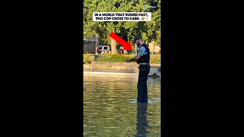He didn’t hesitate - just walked through water to save it…🤗👏🏻