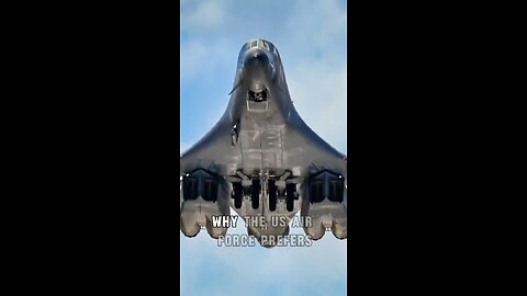 Why the US Air Force Prefers the Aging B-52 Over the More Advanced B-1B Lancer