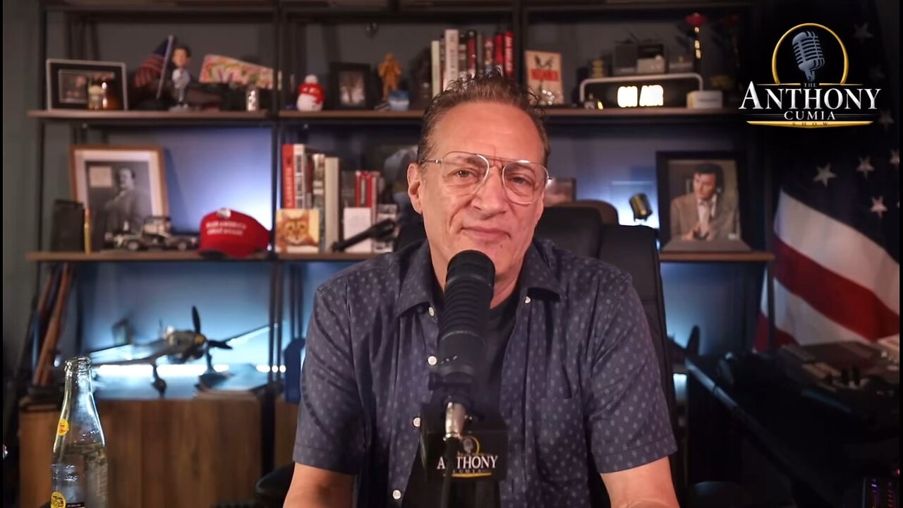 Anthony Cumia: on cloning "dire wolves" - 4/7/25