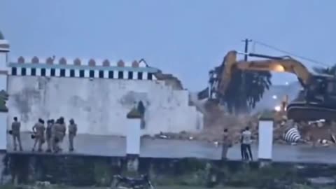 In India, illegal mosques are being razed. When will this happen in Europe and America?