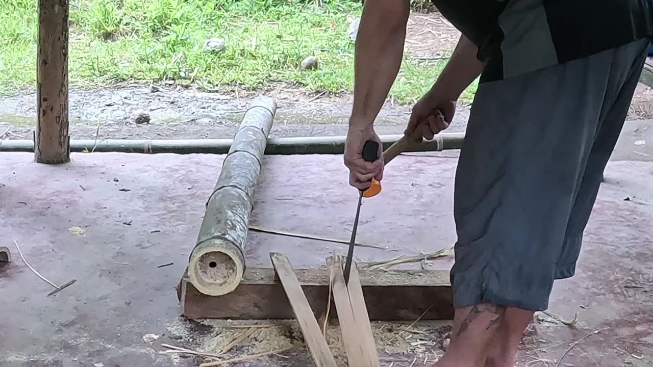 Building with Bamboo | Expat Farm Life in the Philippines 🇵🇭