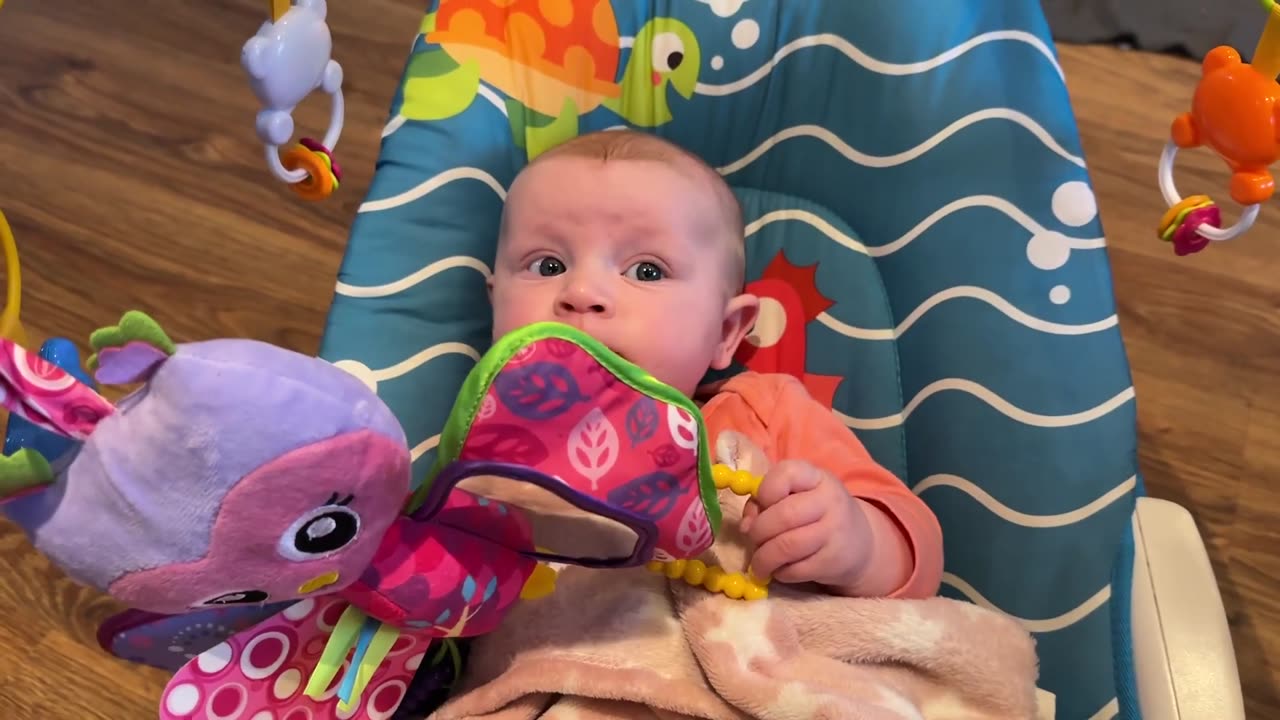 Day 115 – Just Vibing in My Cozy Seat Like a Tiny Queen 👑🍼