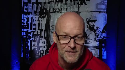 Алекс Джонс Баннед шоу (1)