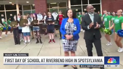Spotsylvania County previews new cellphone policy, programs on first day of school