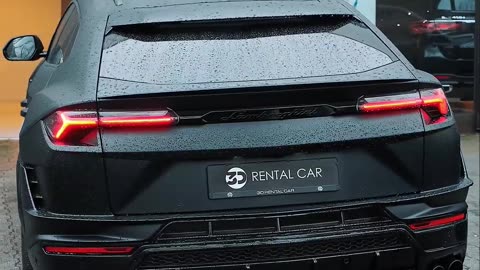 2024 Lamborghini Urus S in the rain #supercars #lamborghini #urus