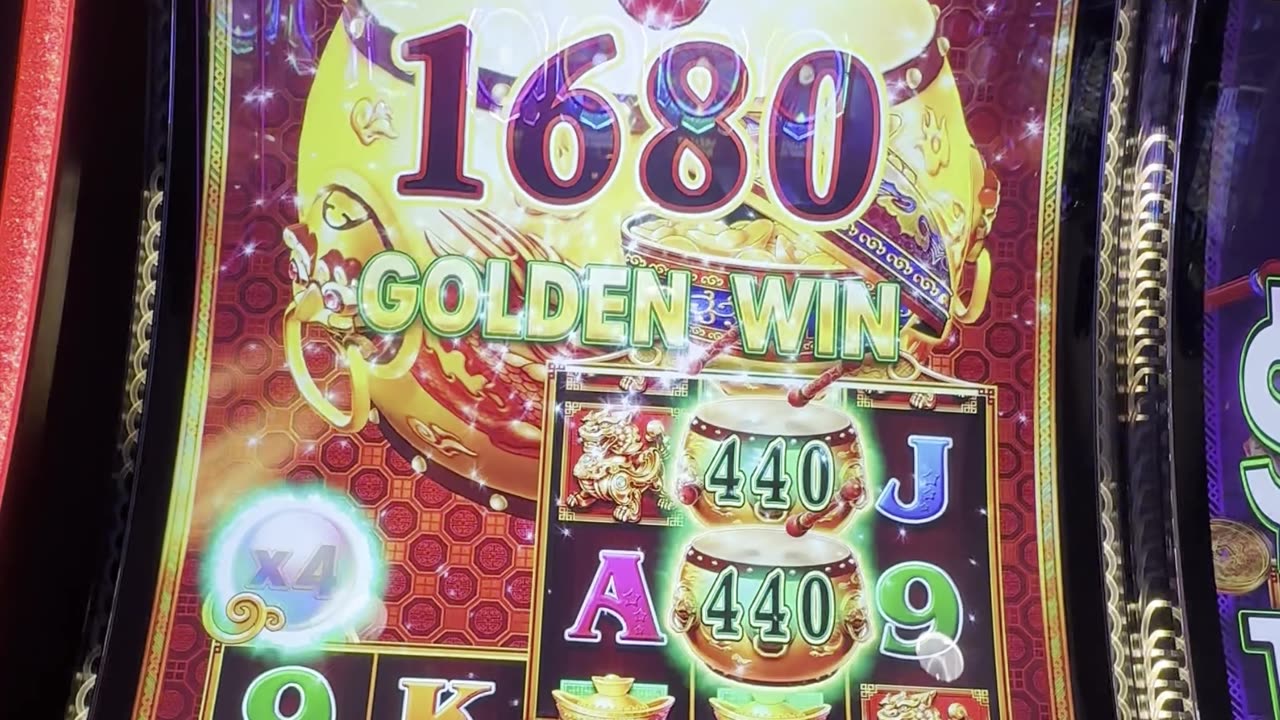 Bonus on #GoldenDrums slot 🎉🎰💵