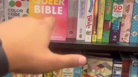 What’s going on at Barnes & Noble?