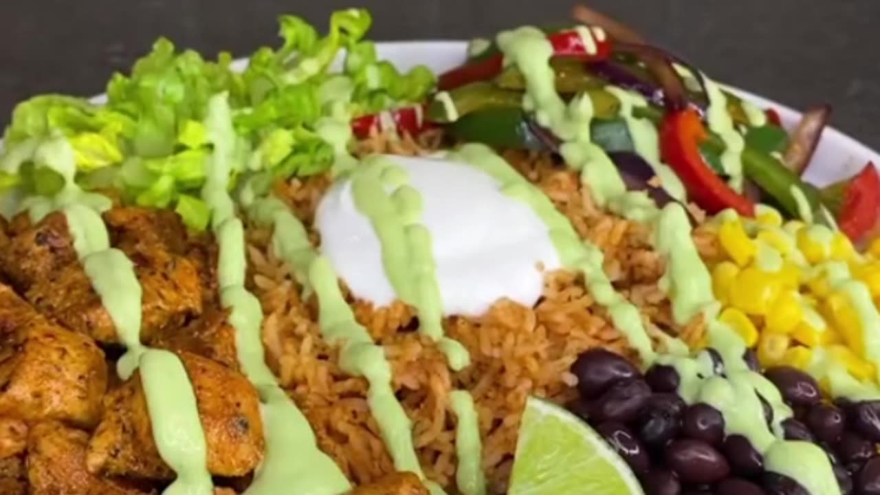 Healthy Low Calorie Burrito Bowl!